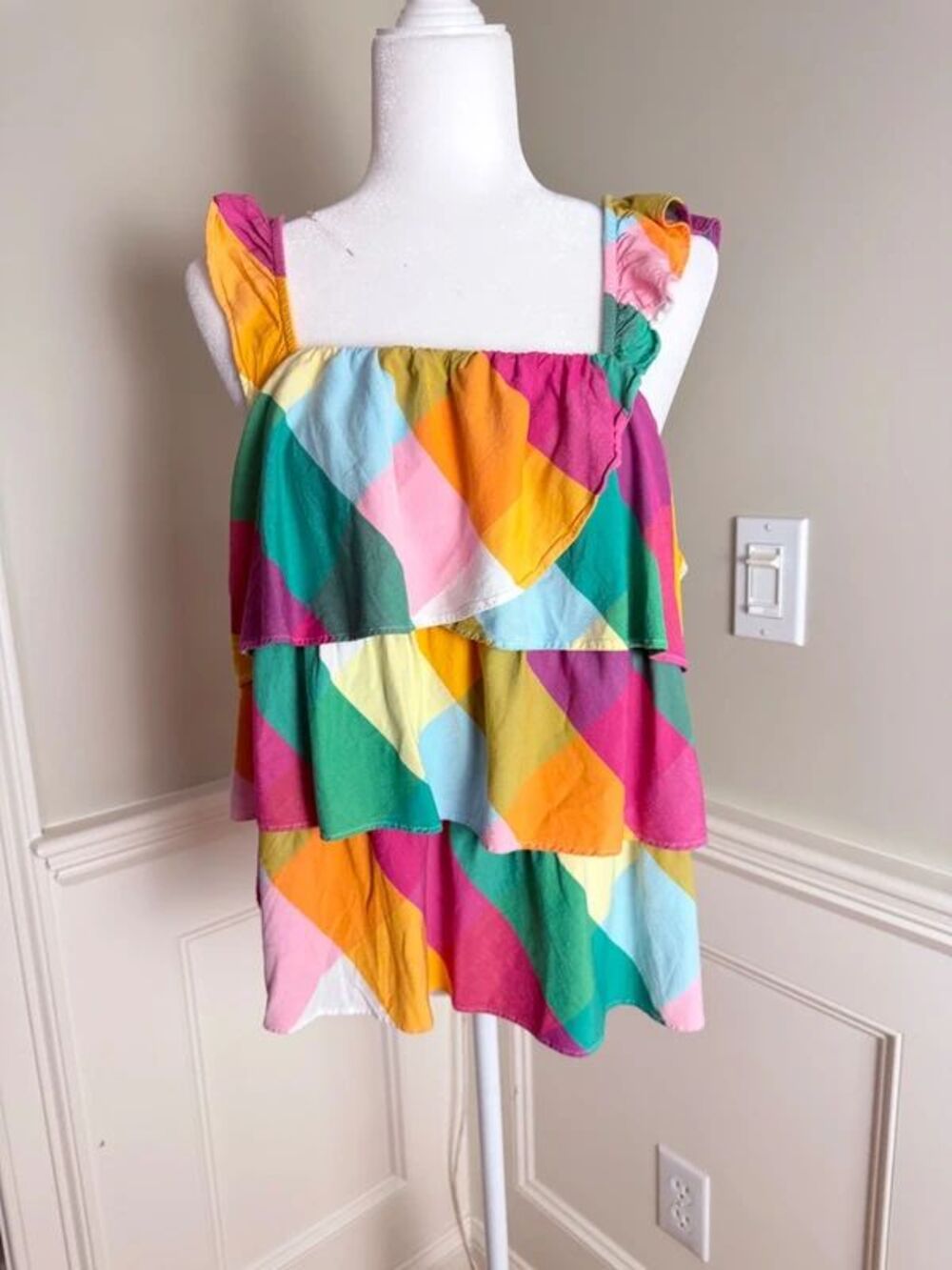 Crown & Ivy XL Colorful Geometric Tiered Ruffle Tank Top